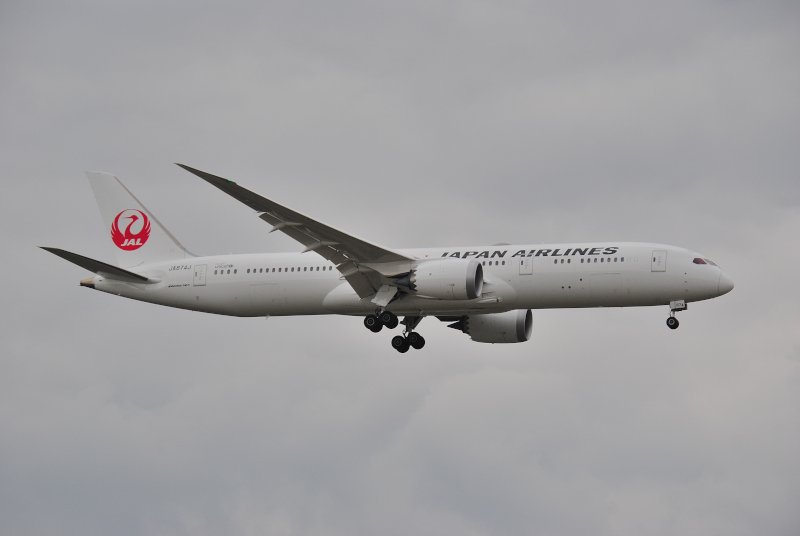 B787-9 Dreamliner JA874J