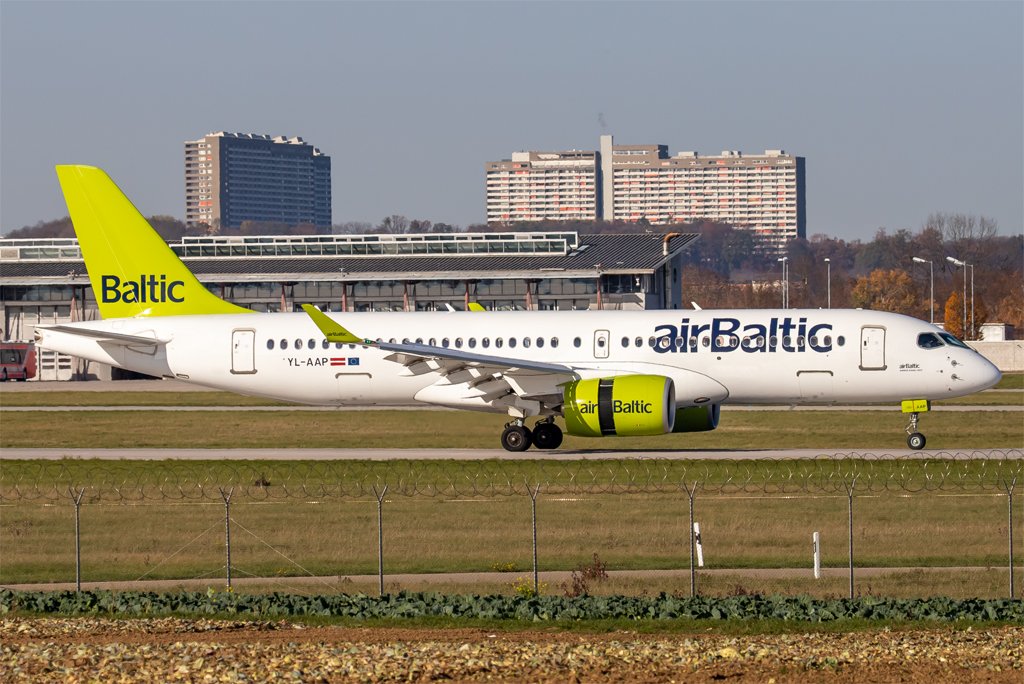 Air Baltic / YL-AAP / Airbus A220-371