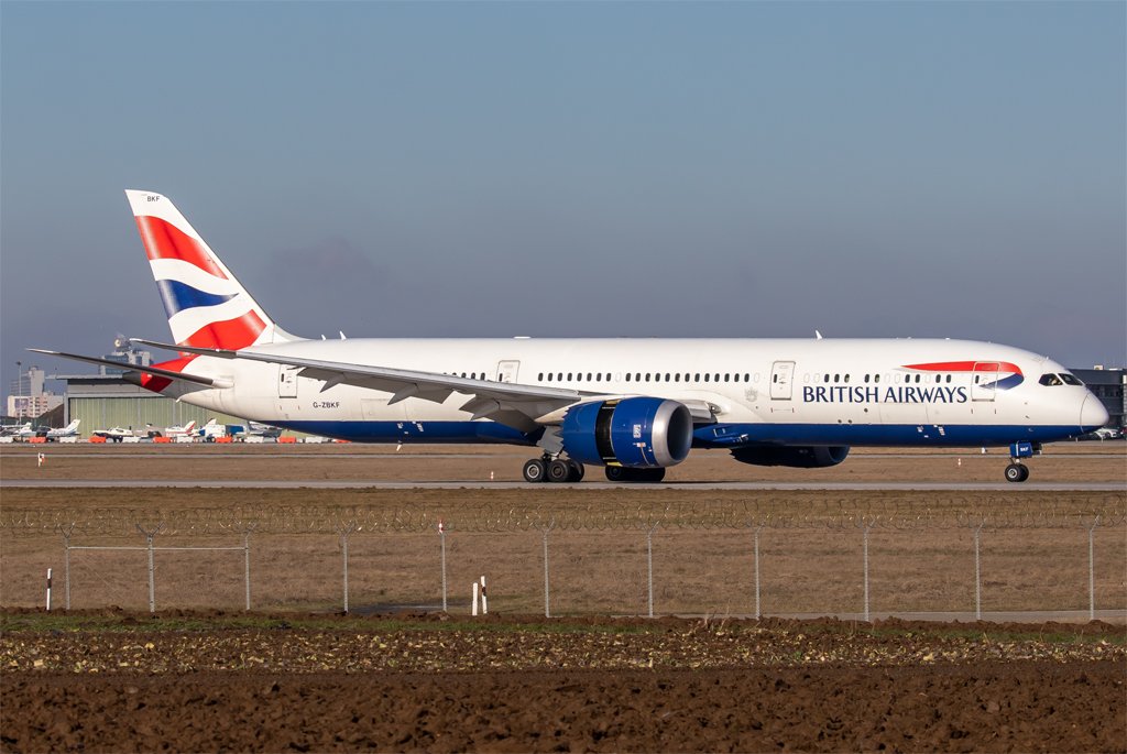 British Airways / G-ZBKF / Boeing 787-9 Dreamliner