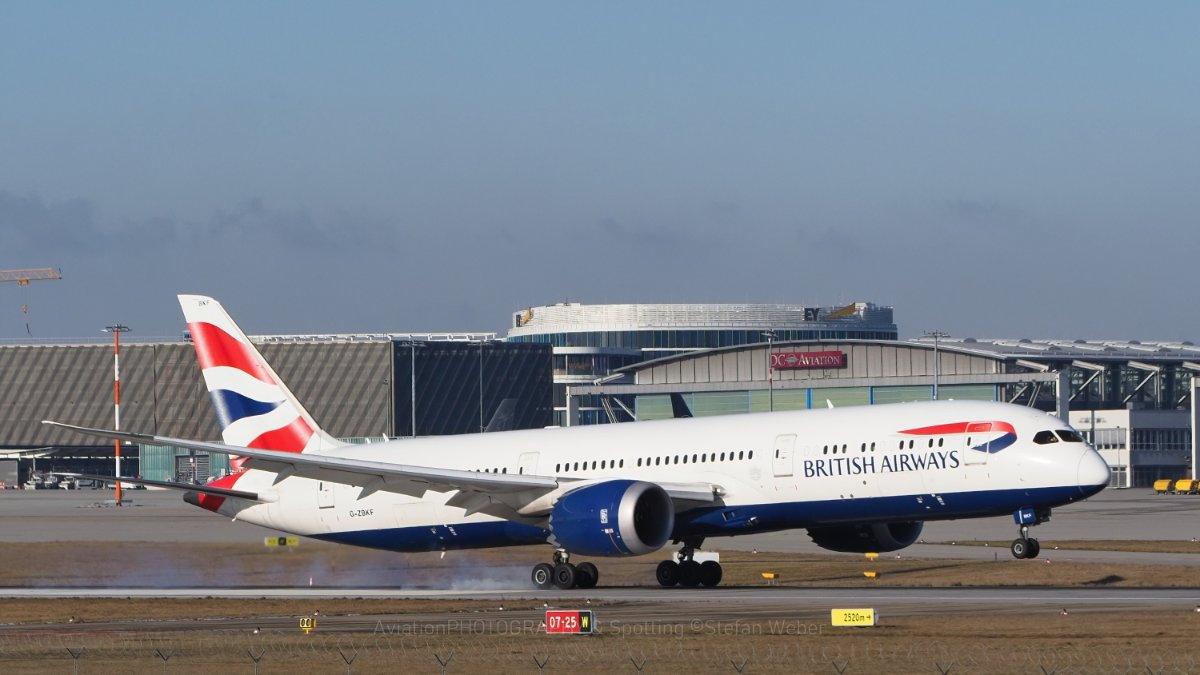 Boeing_B787_BritishAirways_G-ZBKF_STR_15.01.2021_Landung.jpg