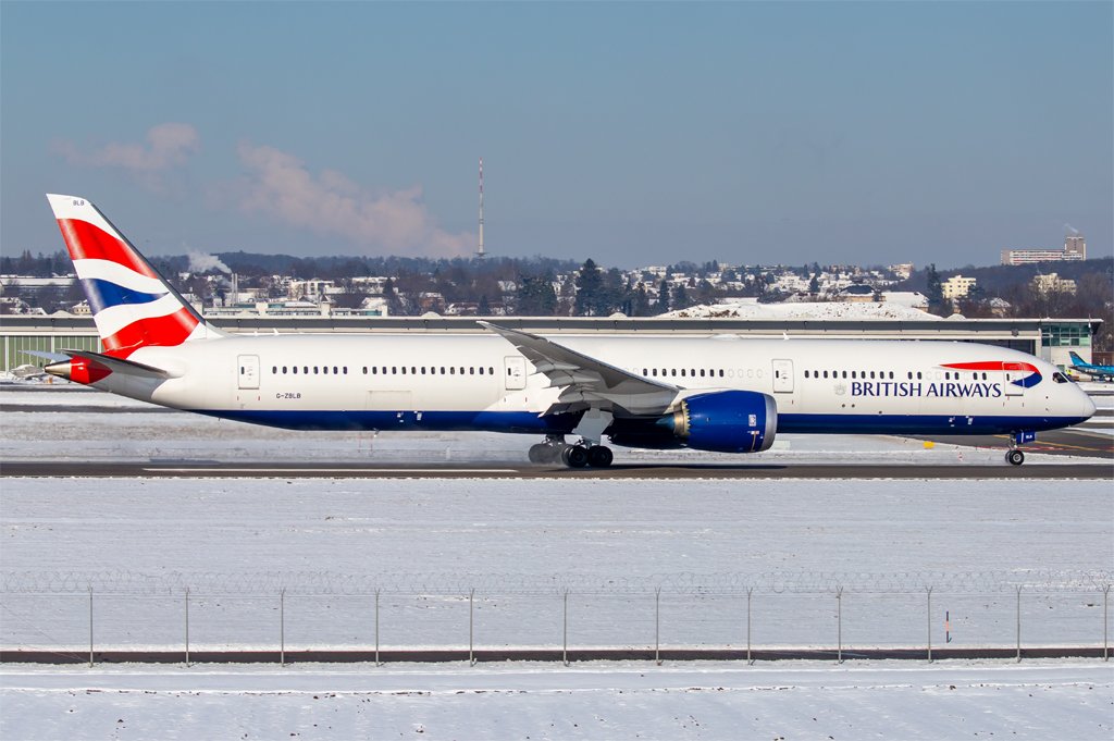 British Airways / G-ZBLB / Boeing 787-10 Dreamliner
