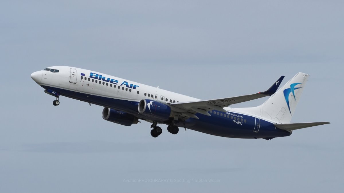 20210409_Boeing737_BlueAir-YR-BMJ_STR.jpg