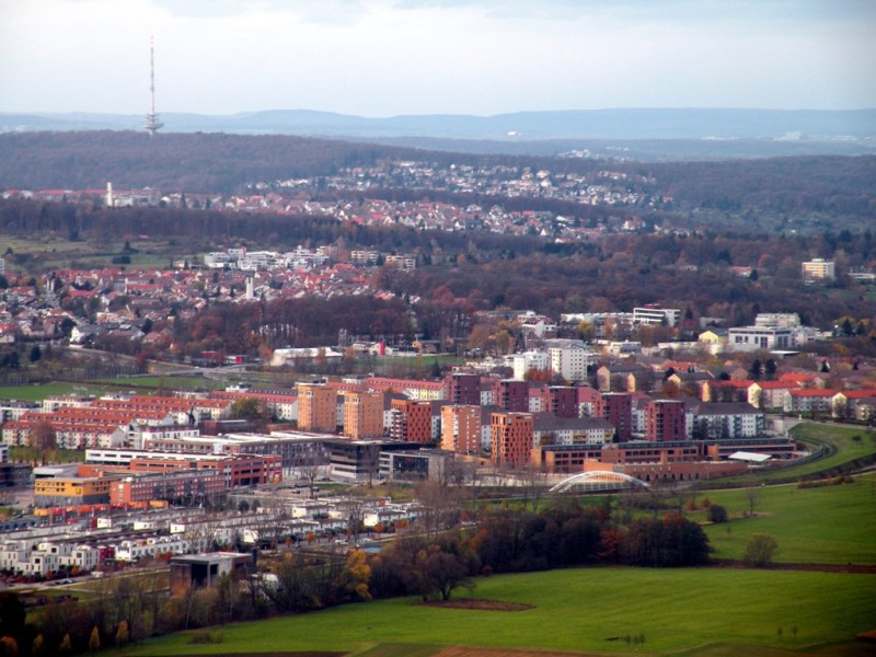 Im Anflug auf die 25 Blick auf den Scharnhauser Park.........<br />(war zwar nicht das Highlight der Reise, aber eins meiner halbwegs vernünftigen Bilder:))