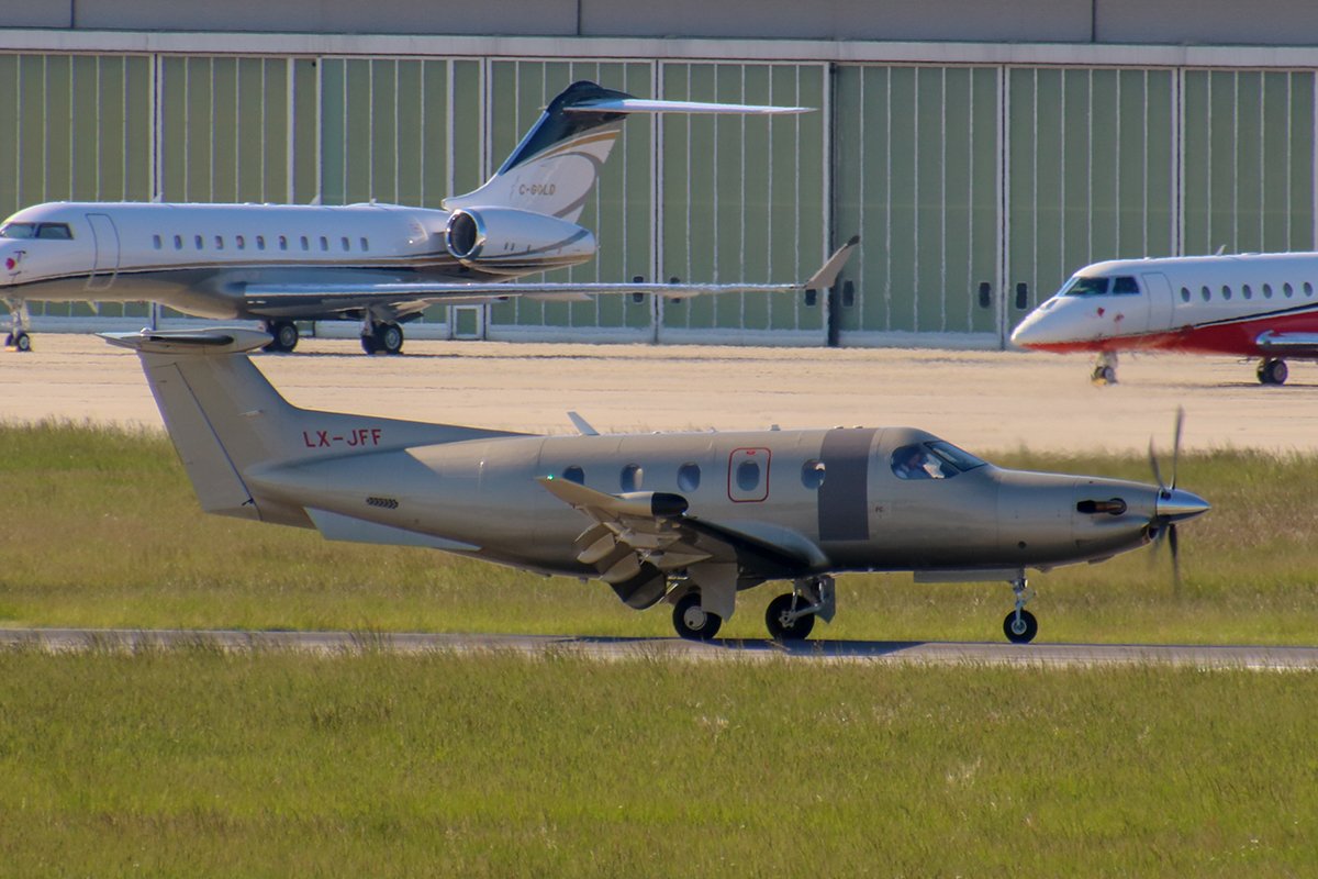 Jetfly Aviation Pilatus PC-12/47E LX-JFF