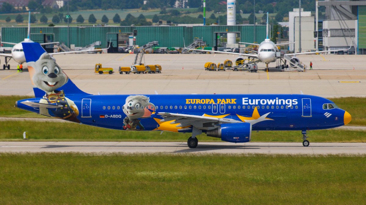 D-ABDQ &quot;Eurowings Europapark&quot; A320-231