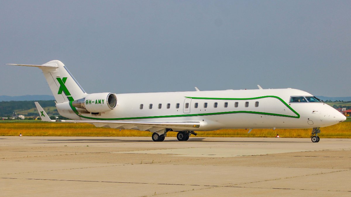 9H-AMY X-Charter CRJ200