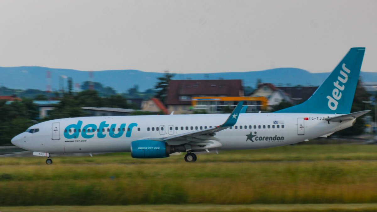 TC-TJJ Corendon &quot;Detur&quot; B737-800