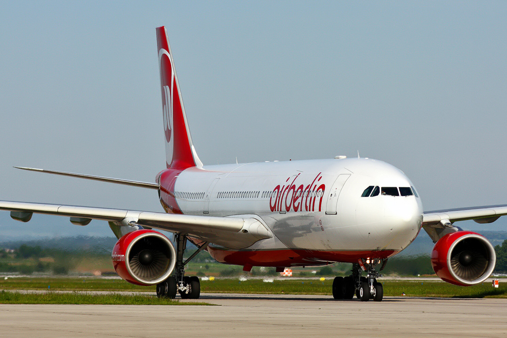 Air Berlin Airbus A330-223