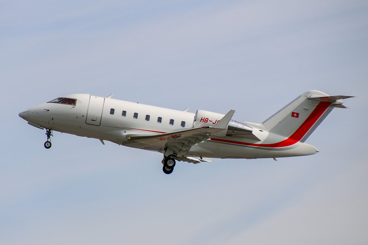 Robert Bosch AG CL-600-2B16 Challenger 605 HB-JSG