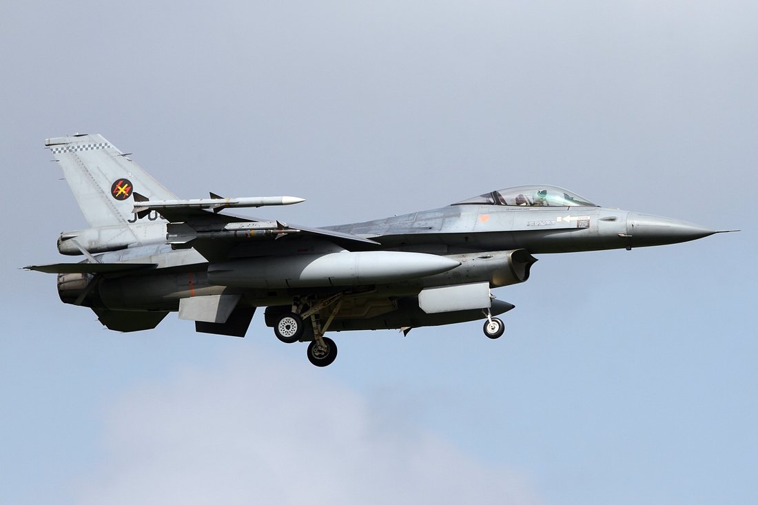 Niederlande - Royal Air Force General Dynamics F-16AM Fighting Falcon J-063
