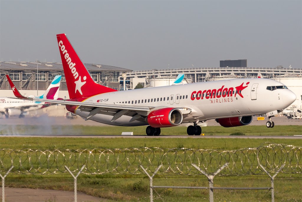 Corendon Airlines / TC-TJR / Boeing 737-82R