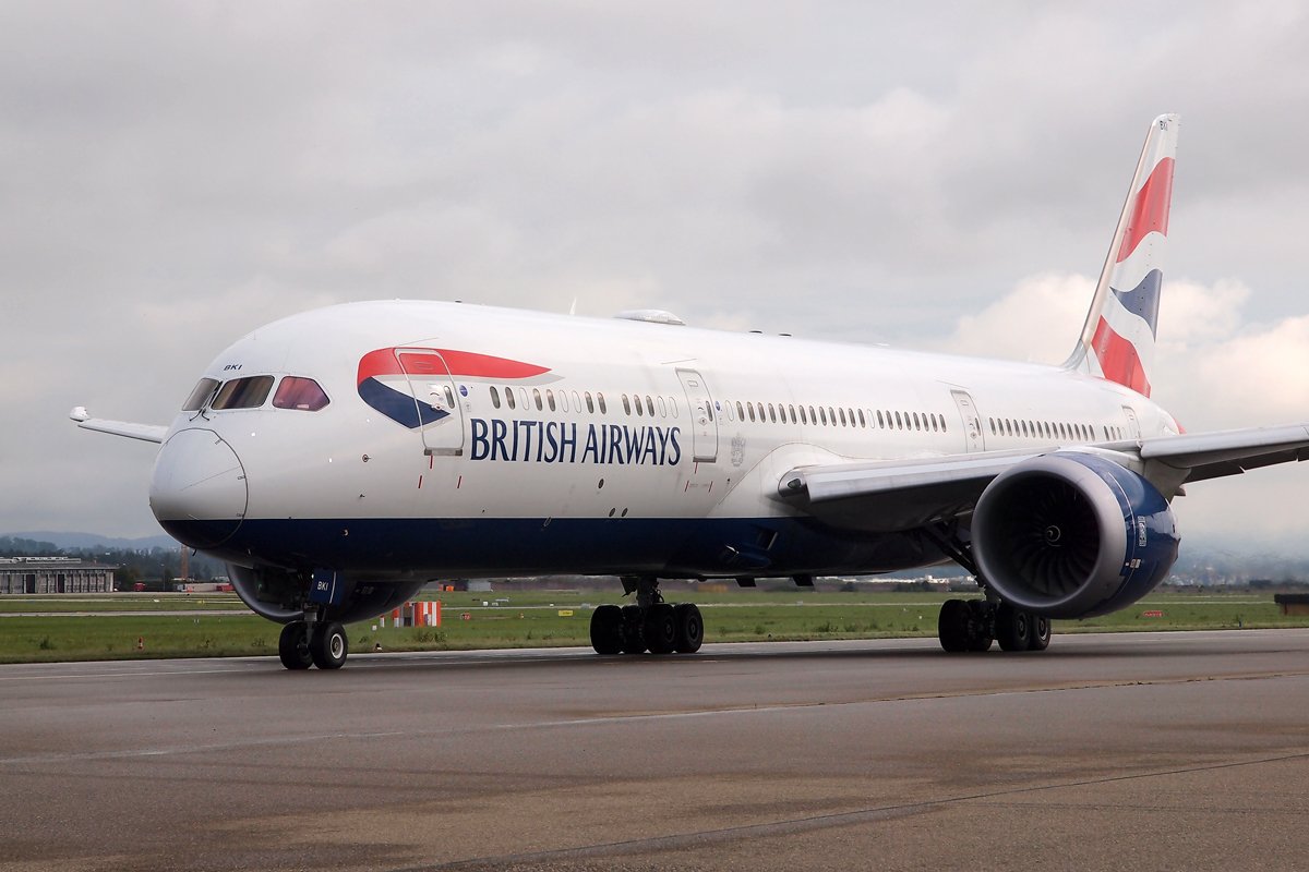 G-ZBKI British Airways Boeing 787-9 Dreamliner.JPG