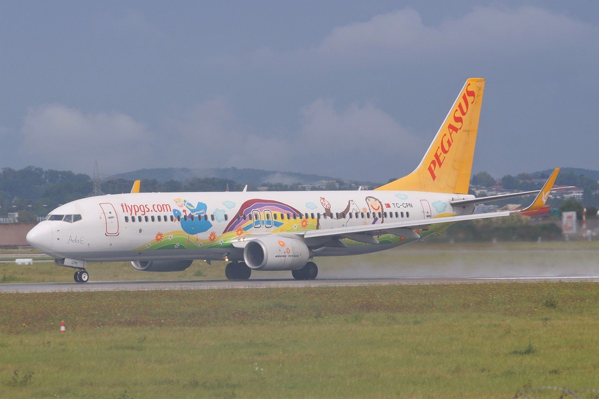 TC-CPN   737-82R(WL)  Pegasus Airlines