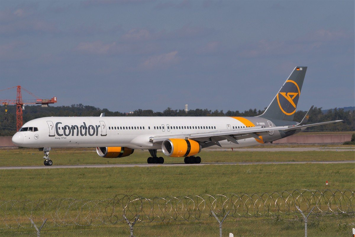 D-ABOG 757-330(WL) Condor