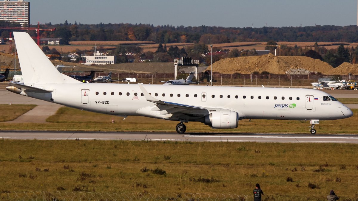Pegas Fly | Embraer ERJ-190-100AR | VP-BZD