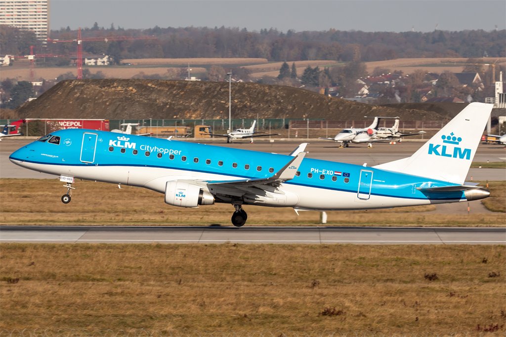 KLM / PH-EXO / Embraer 170-200STD