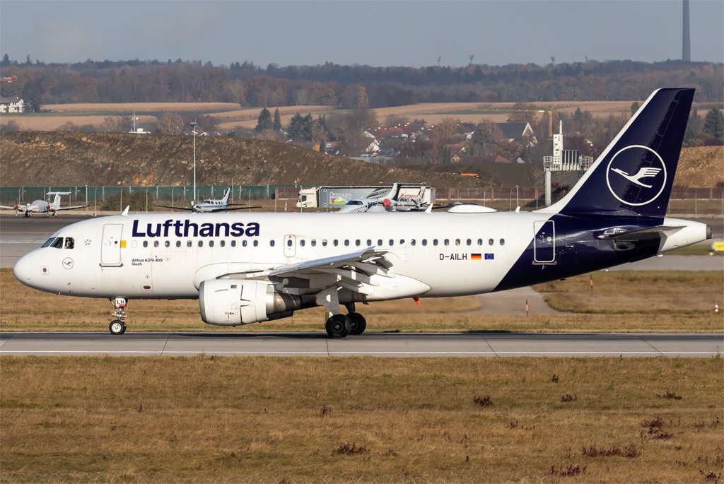 Lufthansa / D-AILH / Airbus A319-114