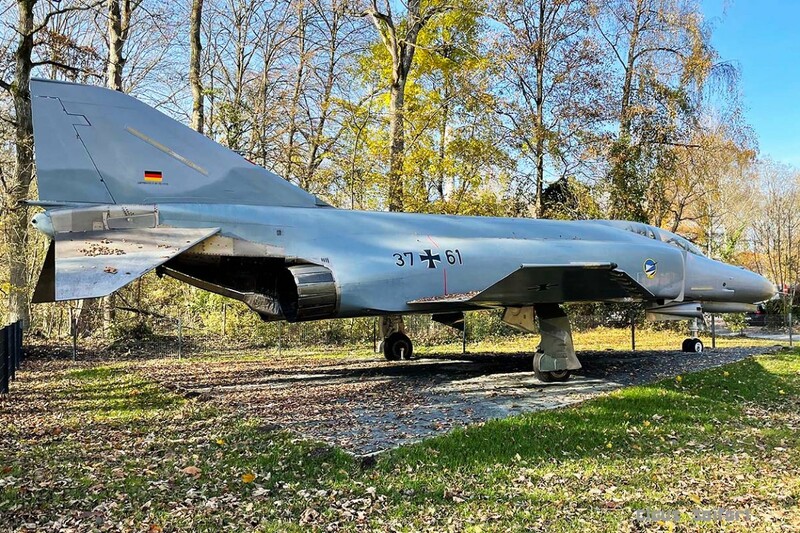 37+61.jpg (447.15 KiB) 2476 mal betrachtet 37+61.jpg