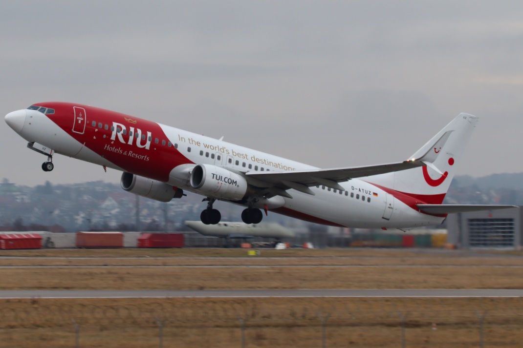 Boeing 737-8K5 D-ATUZ TUI