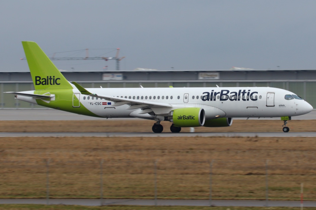 Airbus A220-300 YL-CSC Air Baltic
