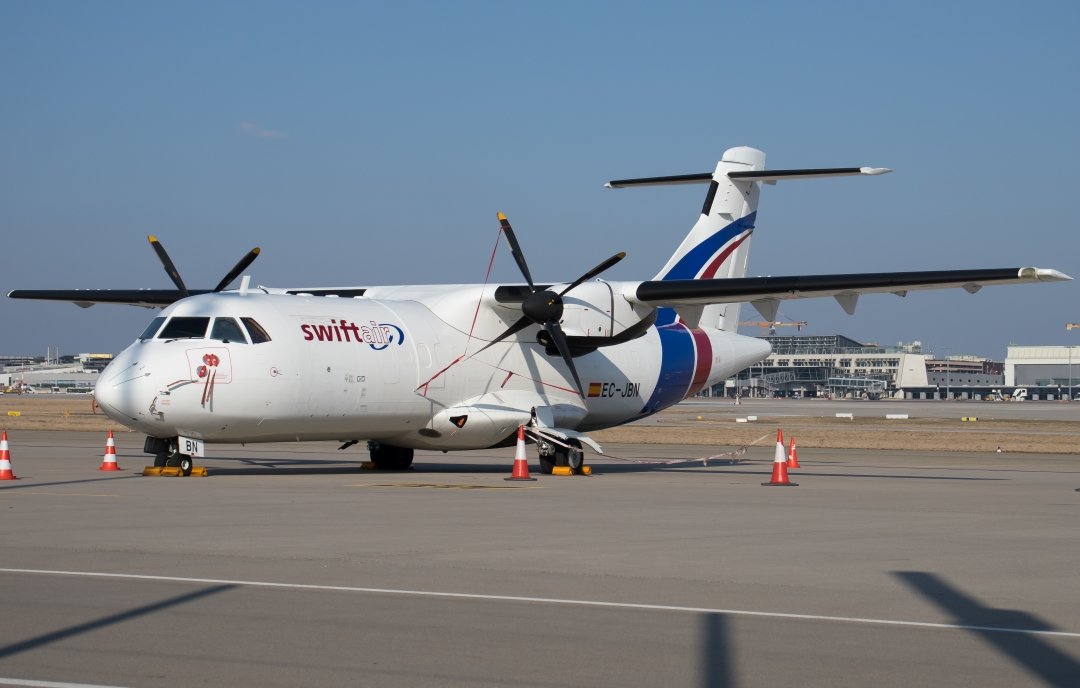 ATR 42-300(QC) Swift Air