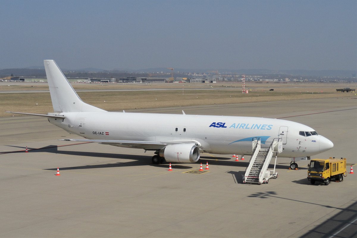 OE-IAZ.      737-4Q8(SF)     ASL Airlines