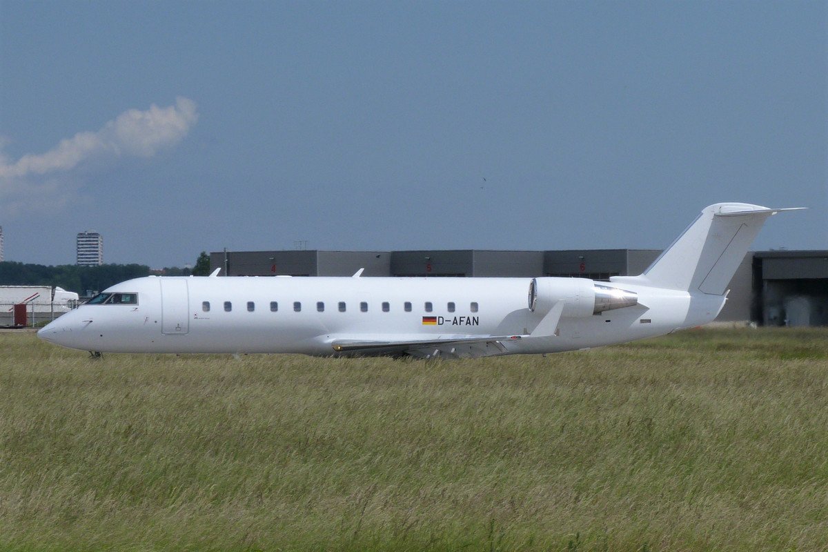 D-AFAN.    Mitsubishi Challenger 850.    FAI