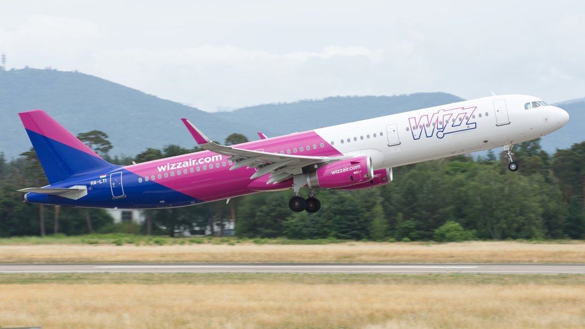 HA-LTI Wizz Air A321-231