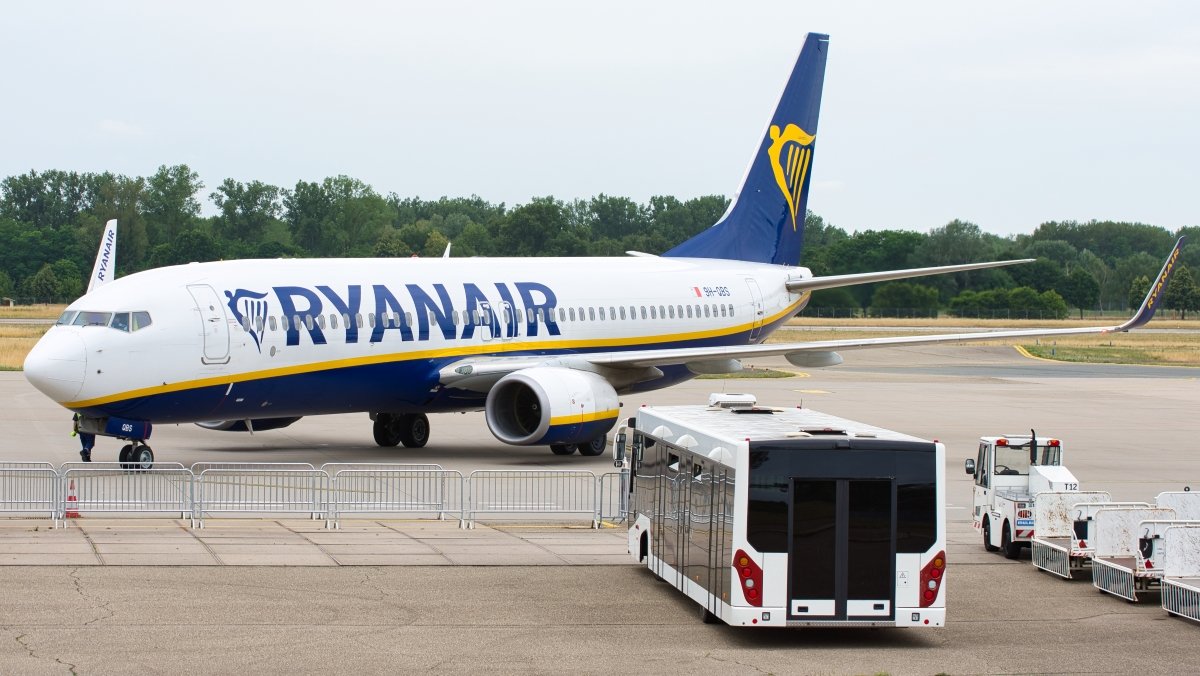 9H-QBS Ryanair B737-8AS