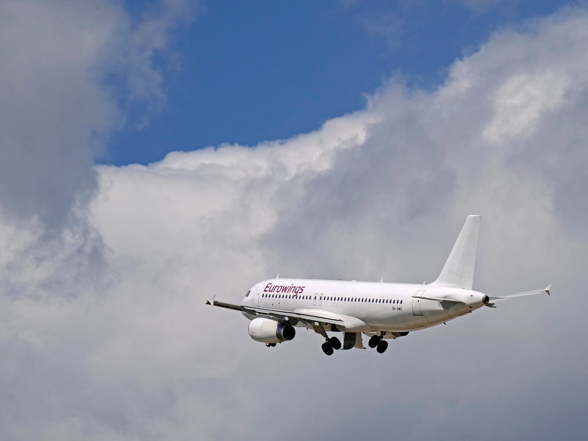 9H-AMX EUROWINGS AIRBUS A320-200