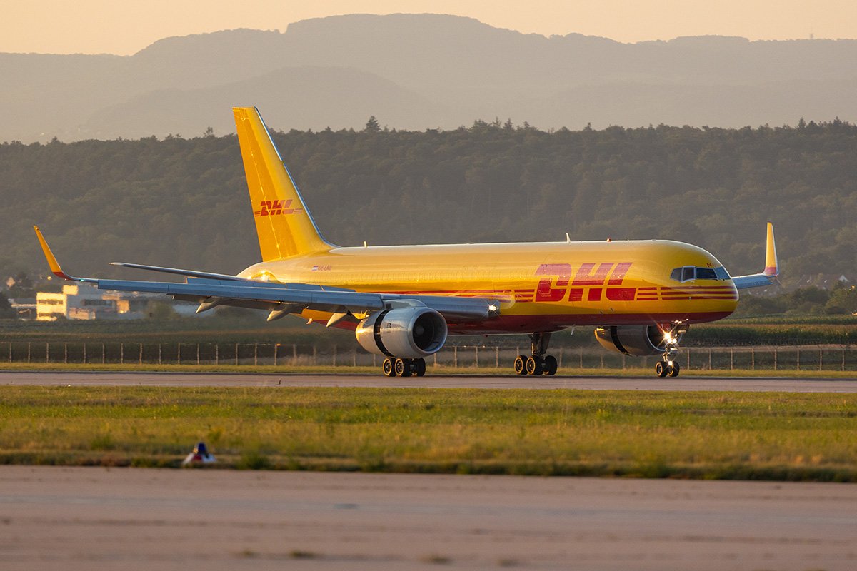 OE-LNU.jpg
