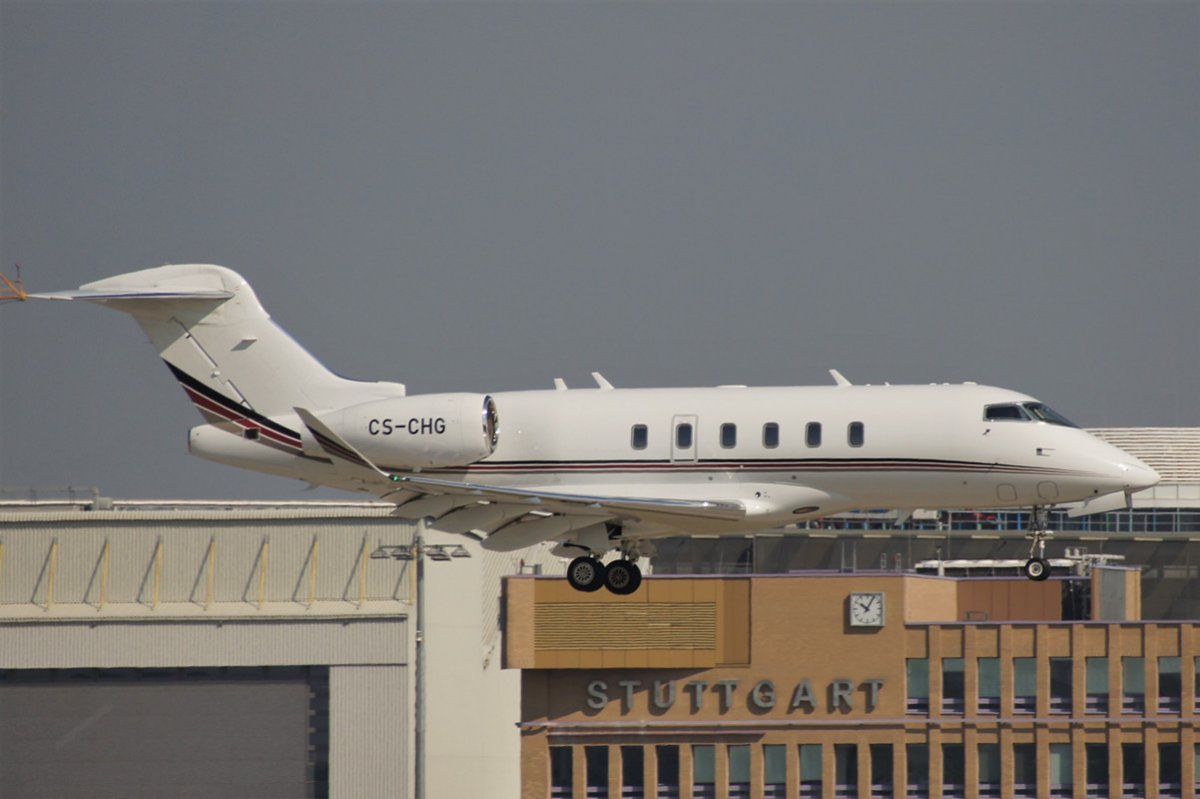 CS-CHG Bombardier Challenger 350