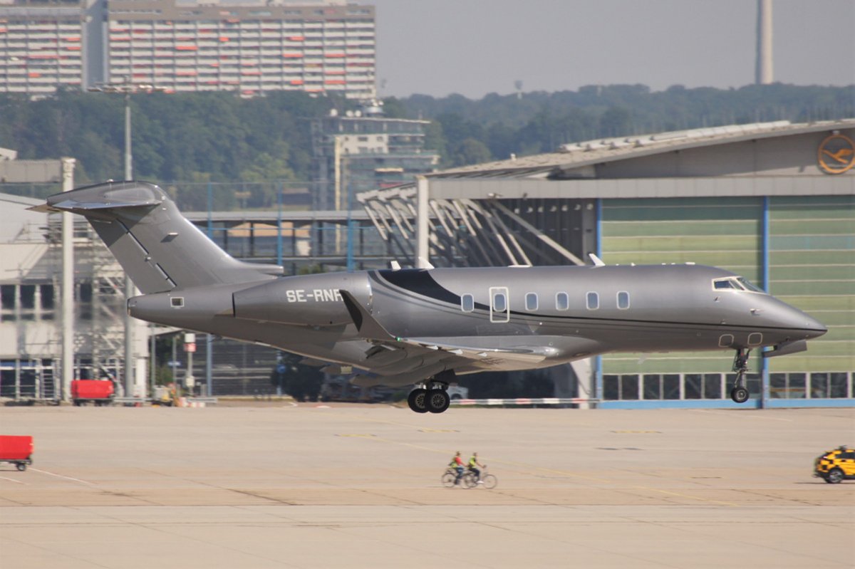 SE-RNR Bombardier Challenger 350