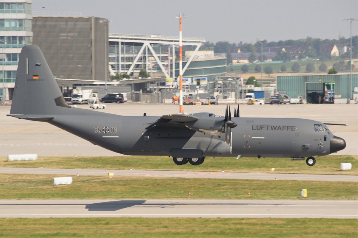 55+01 C-130J-30 Luftwaffe