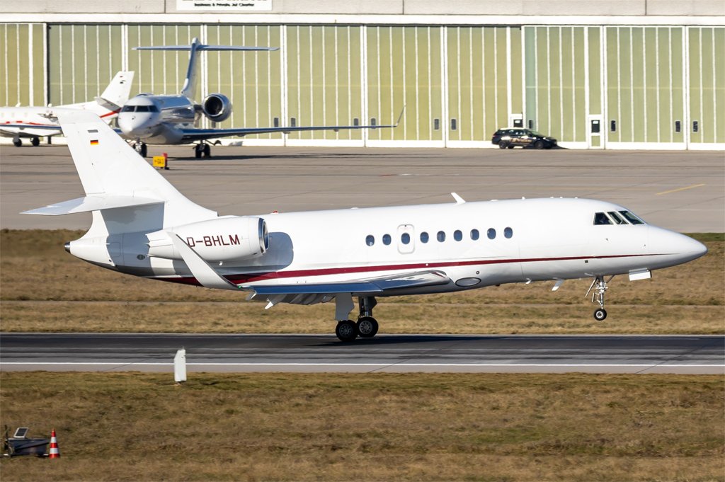 DC Aviation / D-BHLM / Dassault Falcon 2000S