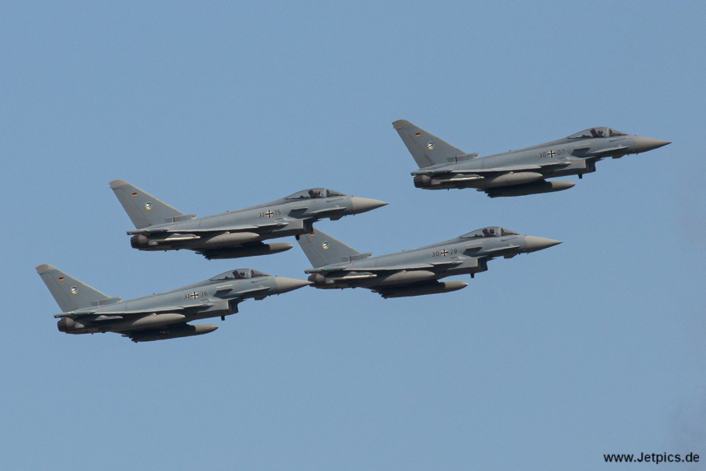 31+15110423a.jpg