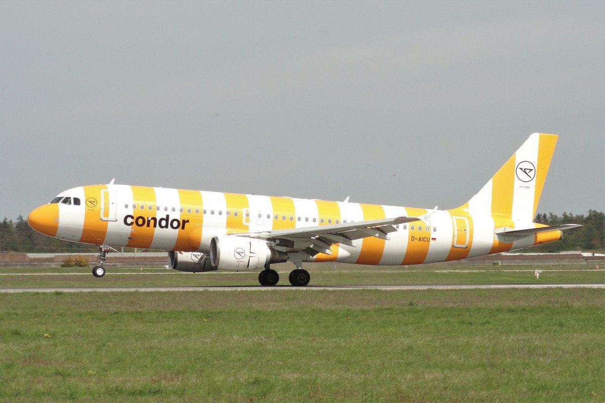 D-AICU A320-214 Condor