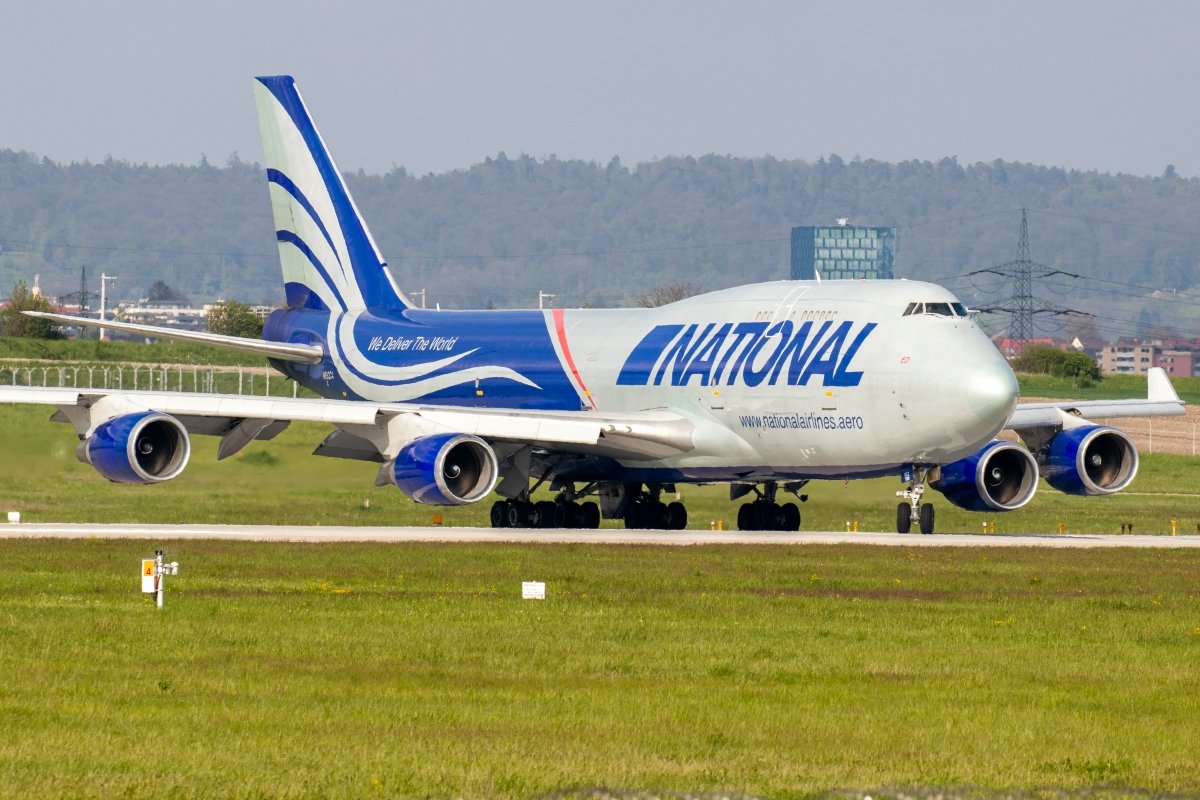 2.5.2023_NationalAirlines_N952CA_B744_4.jpg
