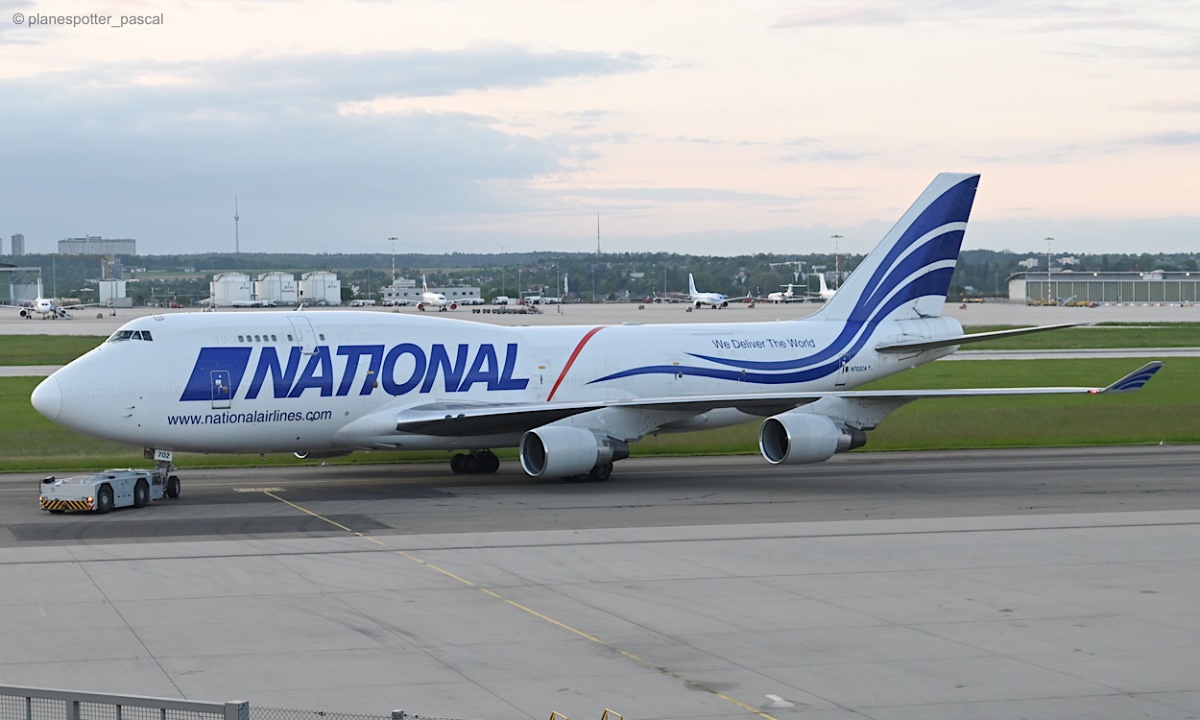 N702CA / National Airlines / Boeing 747-412(BCF)