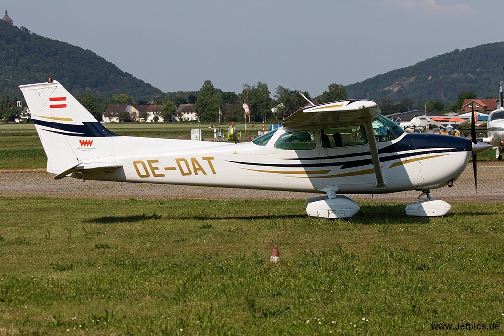 OE-DAT090623.jpg