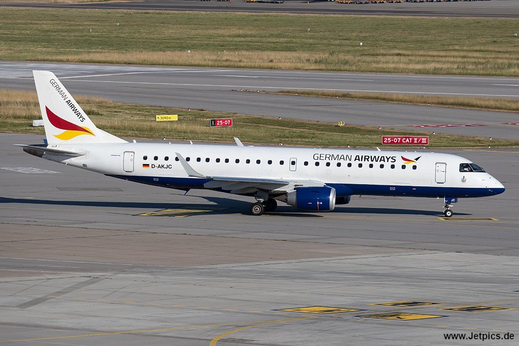 D-AKJC250623.jpg