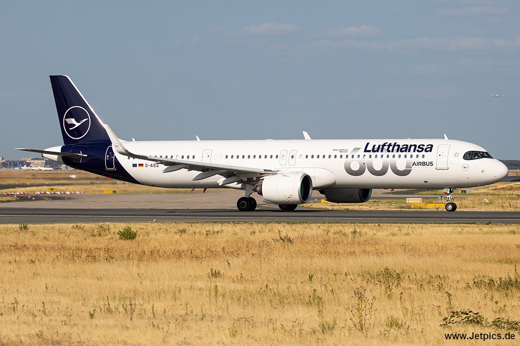 D-AIEQ160723.jpg