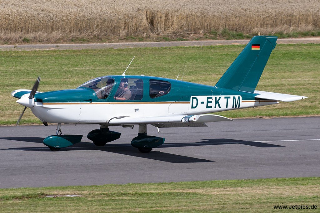 D-EKTM050823.jpg