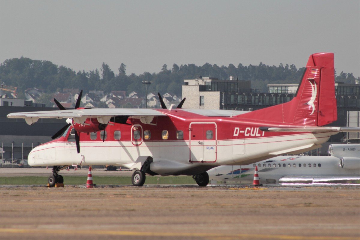 D-CULT         Dornier 228-112    Business Wings