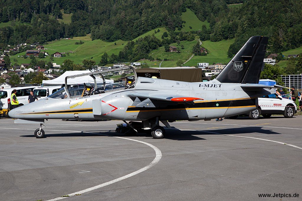 I-MJET180623.jpg