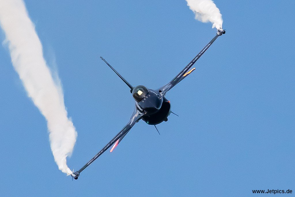 FA87180823e.jpg