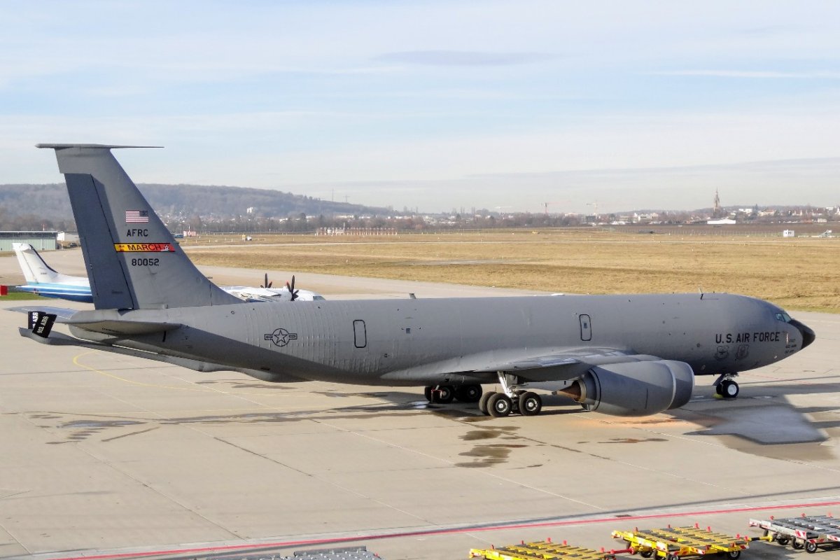 58-0052      KC-135R       USAF