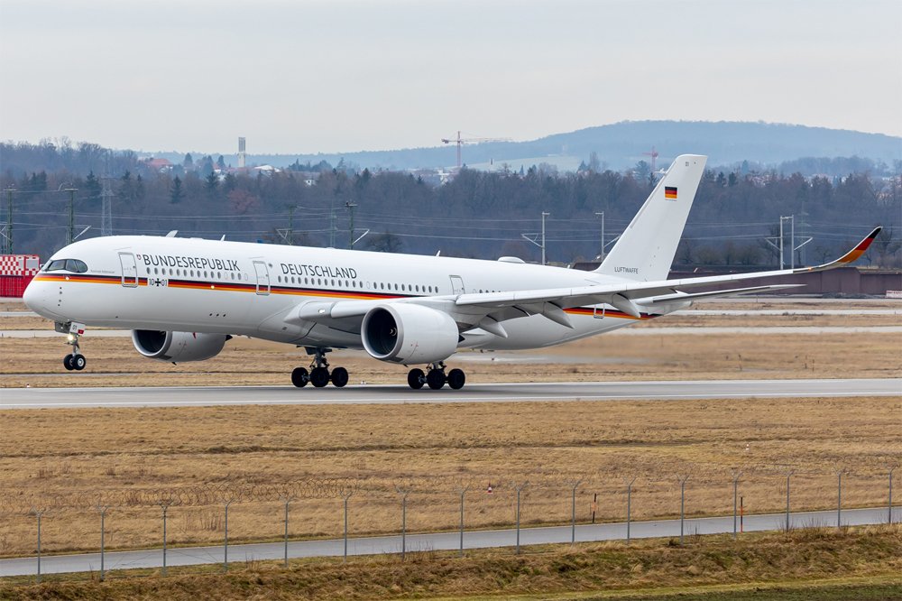 Germany Air Force / 10-01 / Airbus A350-941CJ