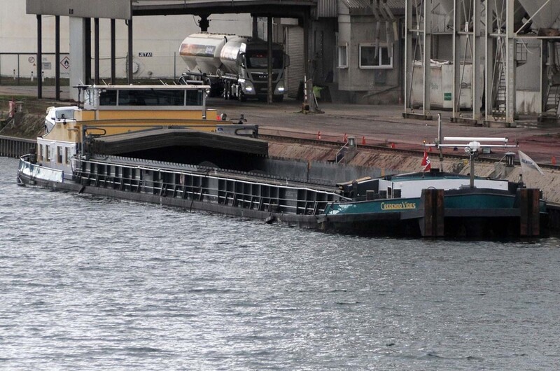 CREDENDO VIDES 3 (06001814).jpg (404.35 KiB) 49614 mal betrachtet CREDENDO VIDES 3 (06001814).jpg