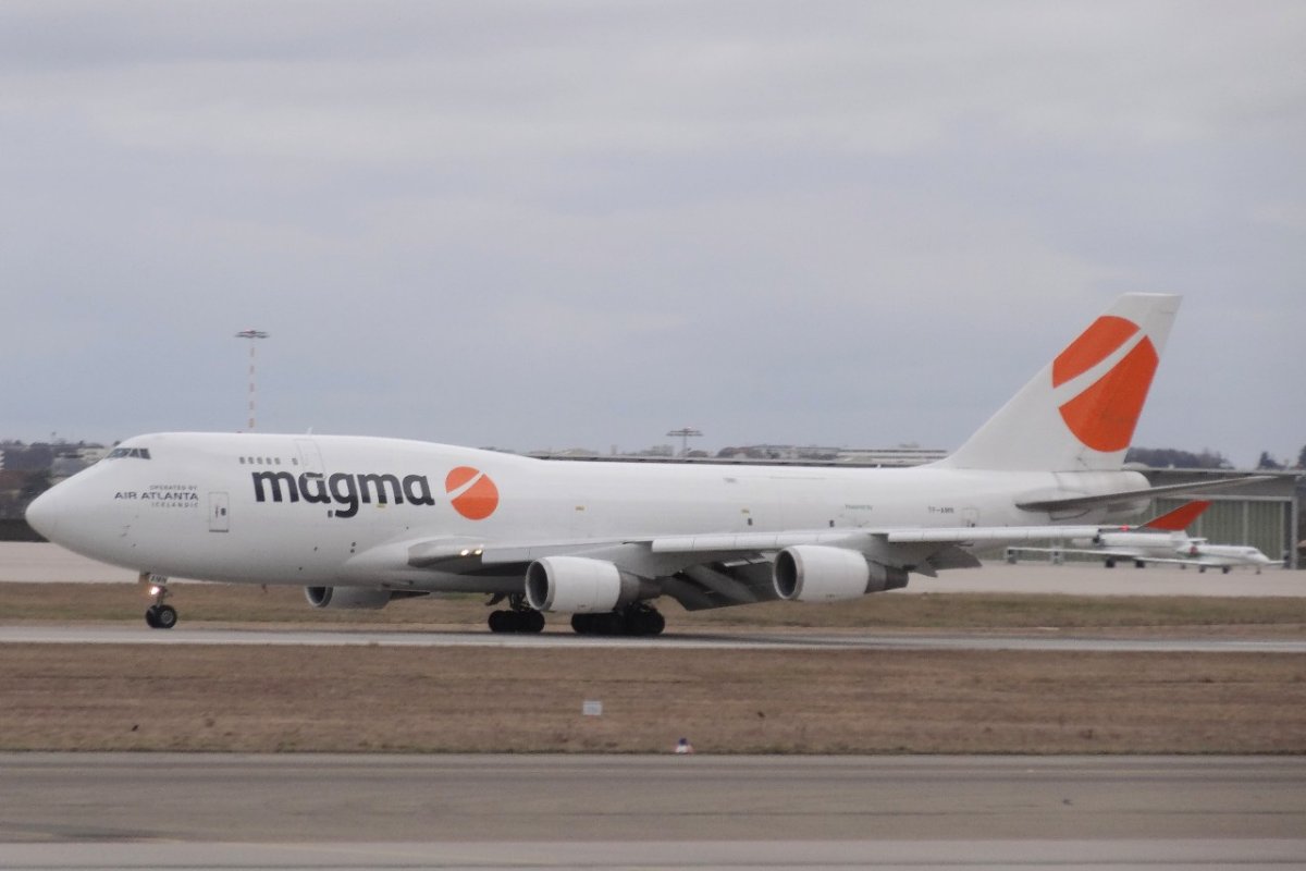 TF-AMN              747-4F6(BDSF)           Magma Aviation